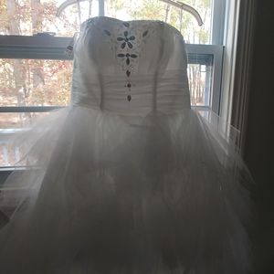 White princess prom dress